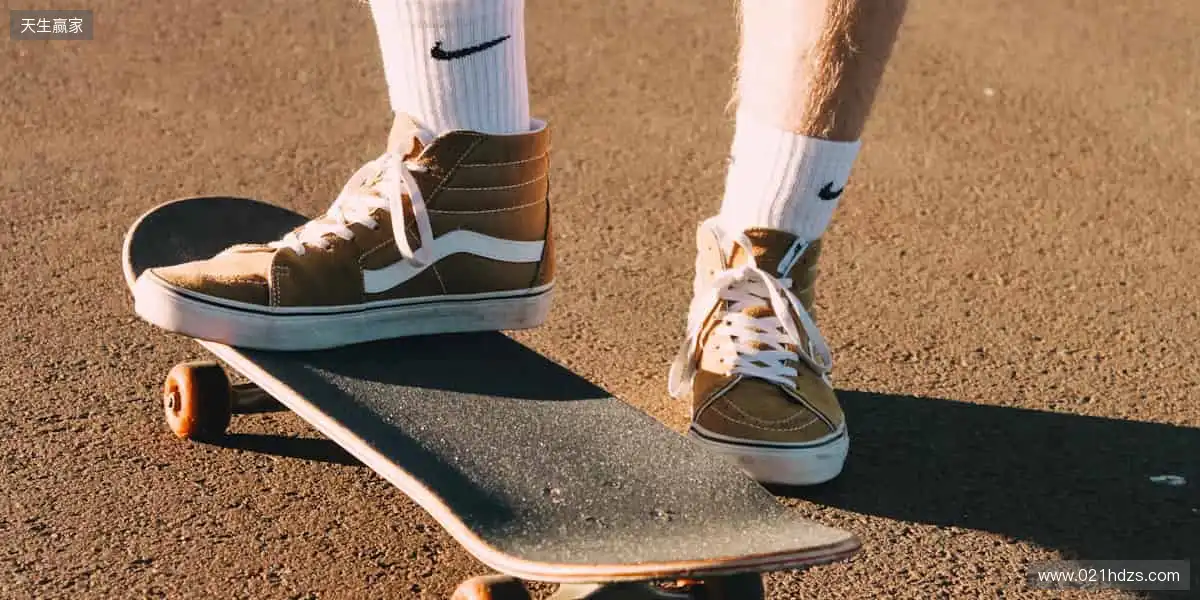 用细节诠释热爱!✨ 运动装备 + 潮流单品,你的风格由你定义!